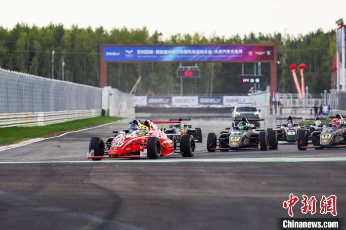 东北黑土大地的热情见证