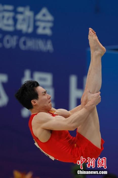 张博恒在全国体操锦标赛男子自由体操夺冠后，