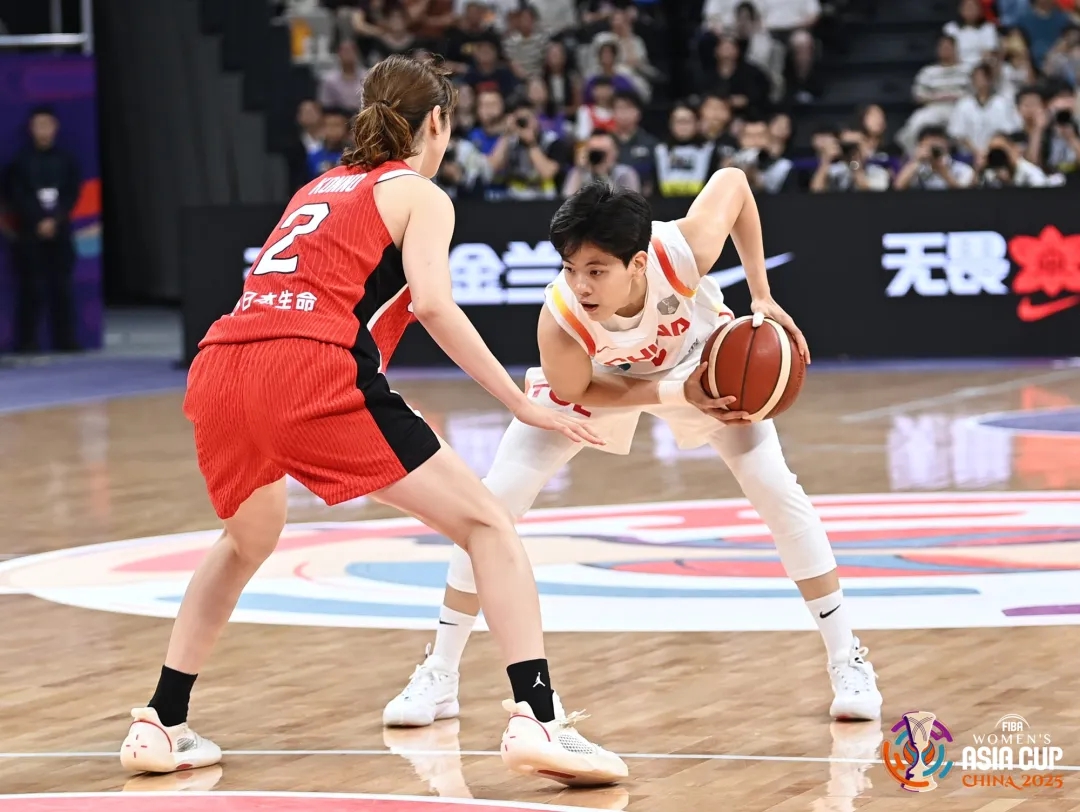 中国女篮半决赛不敌日本队 无缘决赛