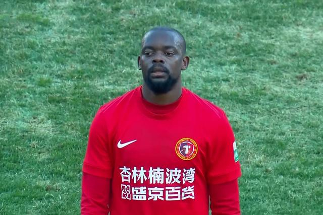 辽宁铁人双外援建功力克国安，热菲尼奥首球助