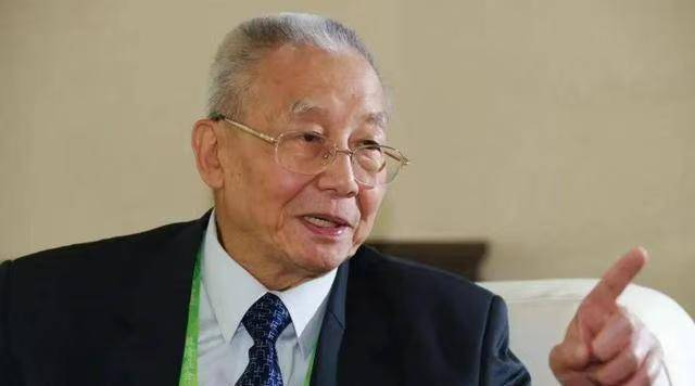 90岁魏纪中权力滥用致三大体育悲剧