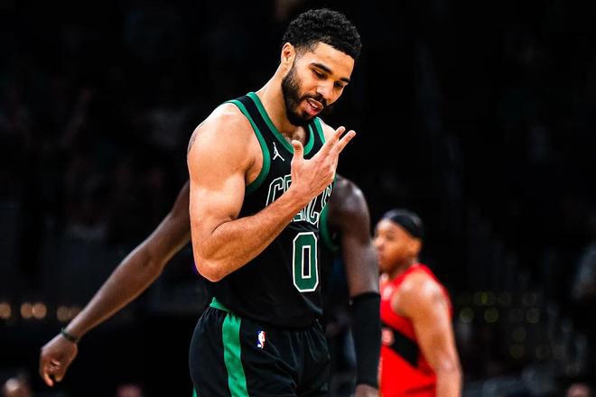 NBA球队排名与评分引热议，湖人排前火箭或逆袭