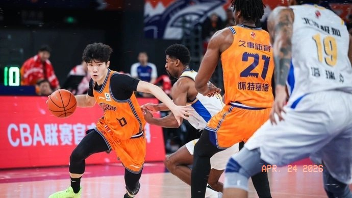 上海男篮收官战力克山东终结23连胜